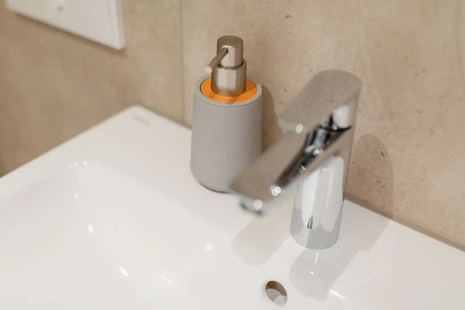 Wohnung Inselschatz Waschbecken von Vermietservice Ilyes