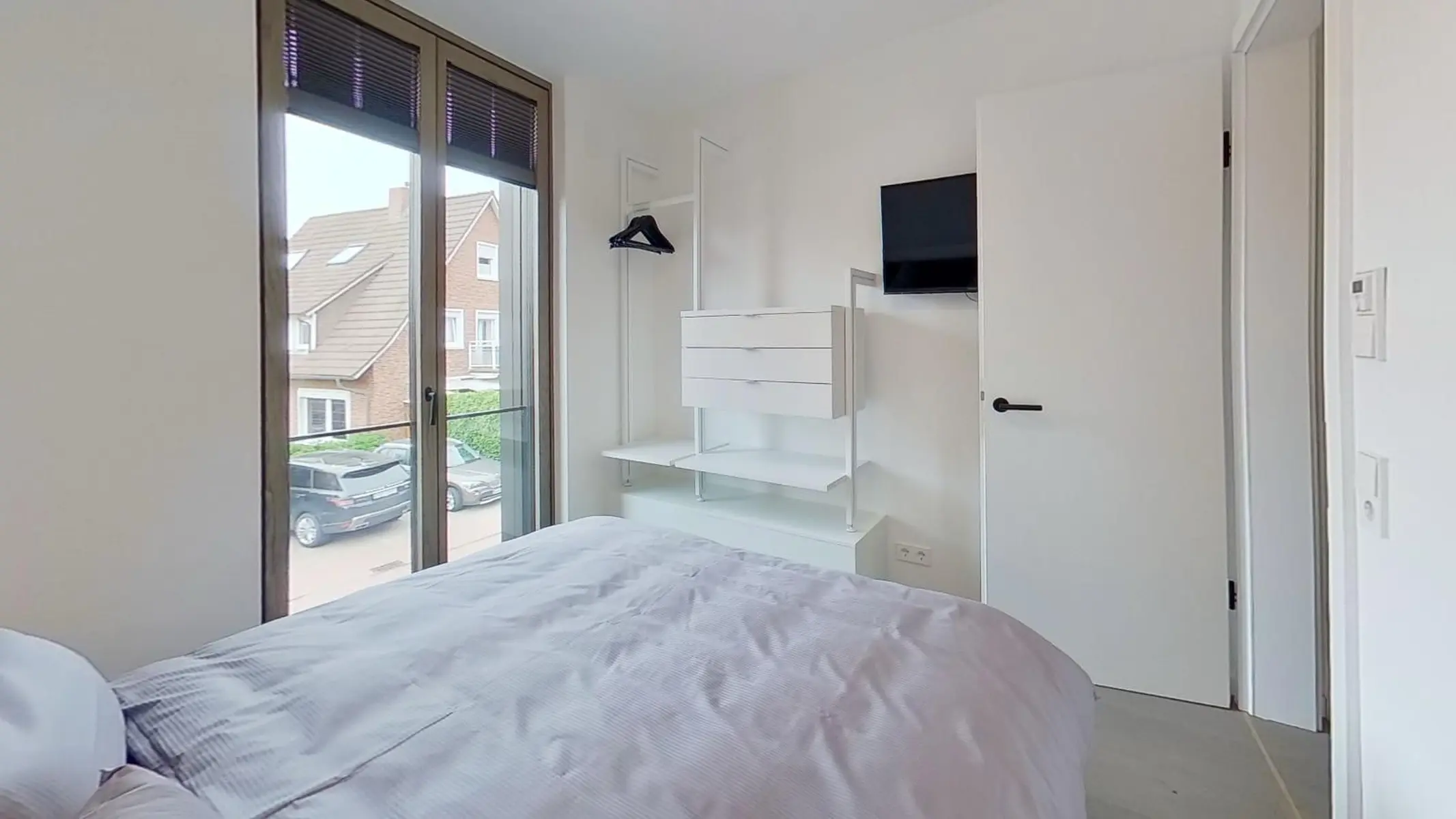 Wohnung E-24 room von Vermietservice Ilyes