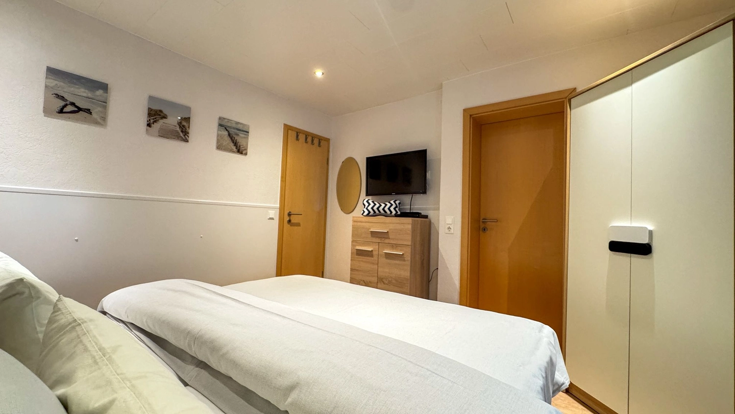 Wohnung ELF-Zimmer von Vermietservice Ilyes