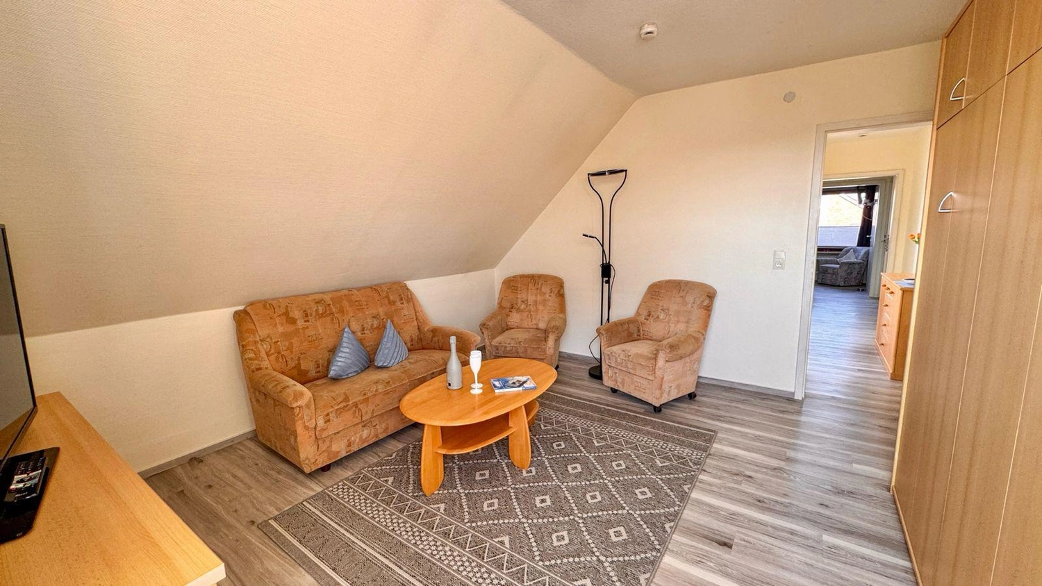Wohnung ELF-Zimmer von Vermietservice Ilyes